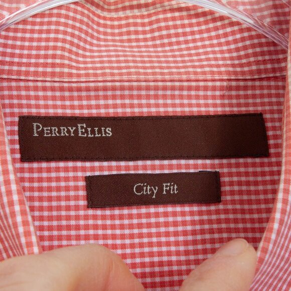 Perry Ellis Mens City Fit Button Down Shirt Size L Plaid Long Sleeve Office Work - Picture 4 of 7
